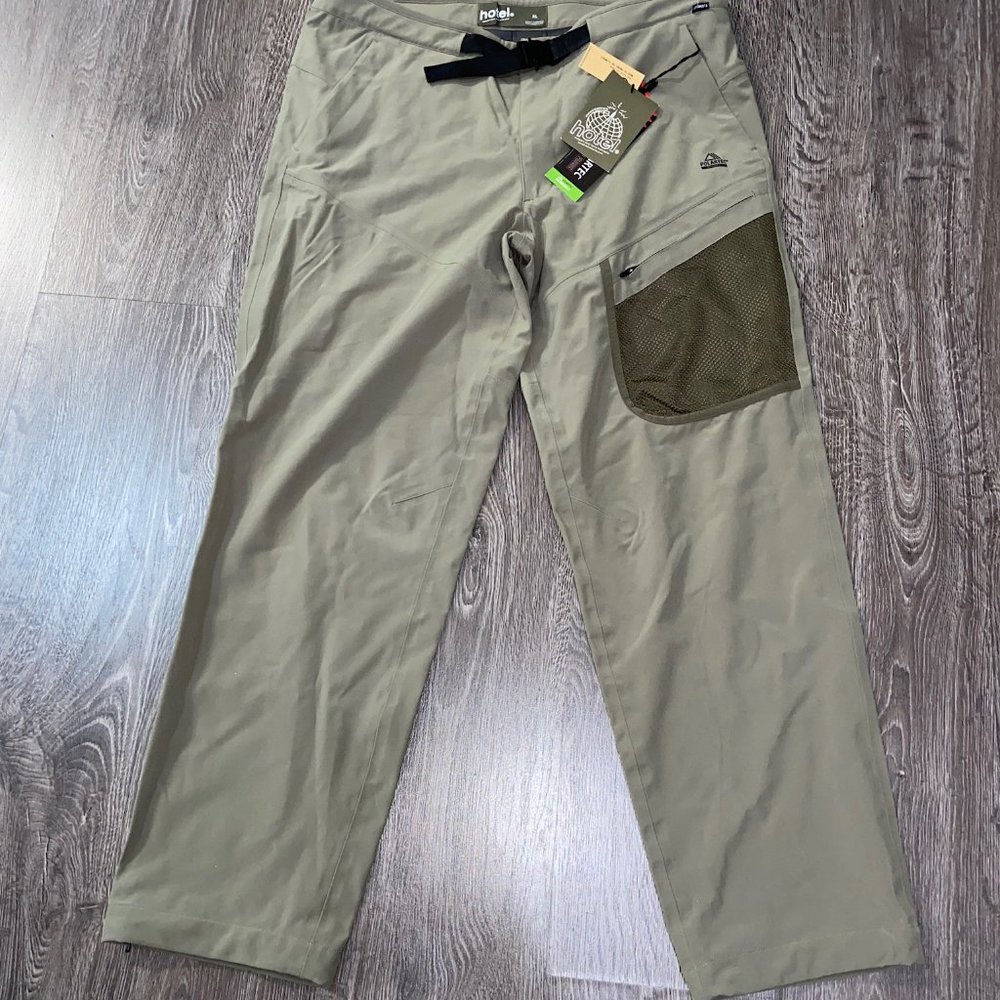 Element x Hotel Radio Paris Mens Skateboarding XLR Polartec Pants Size XL $300